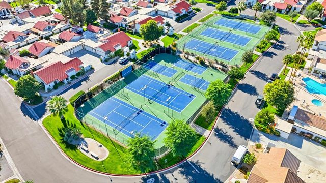 2367 S Gene Autry Trail B, Palm Springs, CA 92264