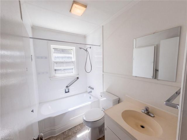 2727 Catherine Drive, Burlington, NC 27215