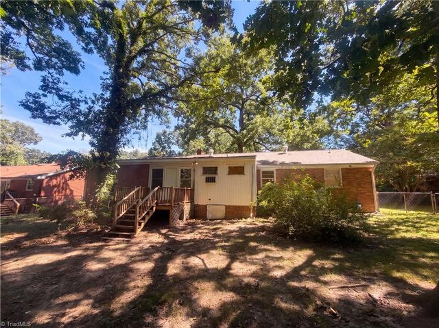 2727 Catherine Drive, Burlington, NC 27215