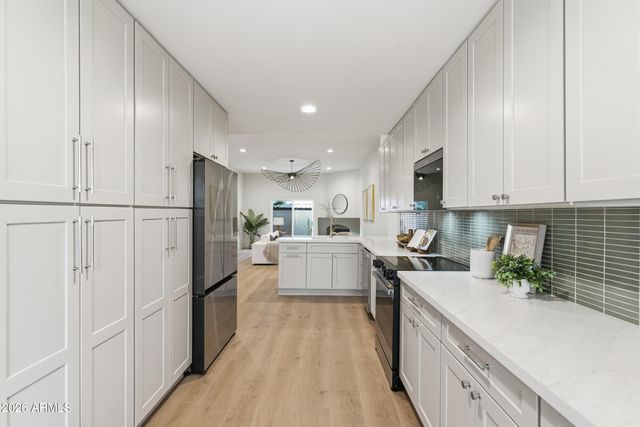 3415 N 36TH Street 3, Phoenix, AZ 85018