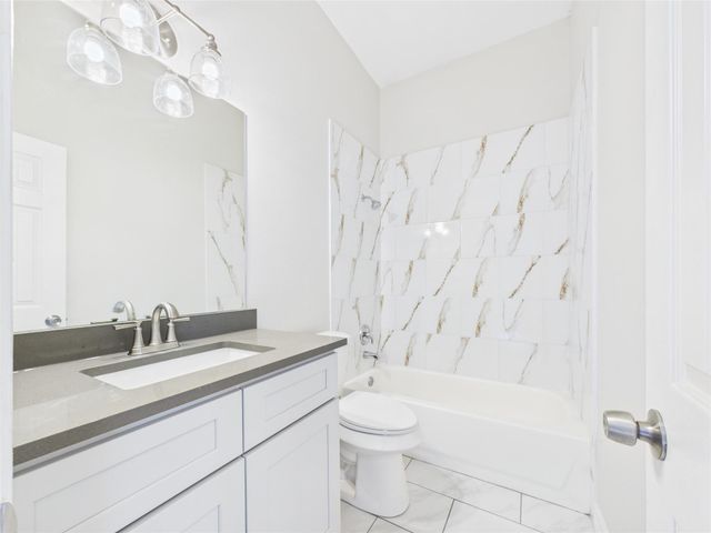 13206 Imperial Shore Drive, Pearland, TX 77584