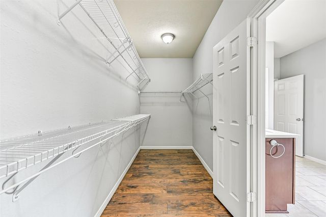409 Abbey Lane, League City, TX 77573