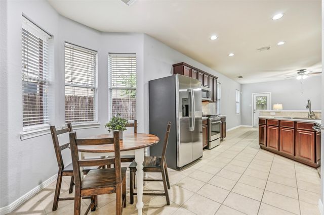 409 Abbey Lane, League City, TX 77573