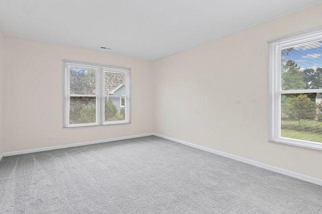 1725 Pickwick Lane, Glenview, IL 60026