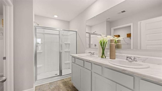 117 Oakchase Park Lane, Hampton, GA 30228