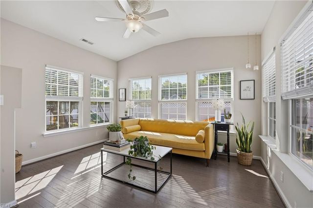 210 Triton RD, Suffolk, VA 23435