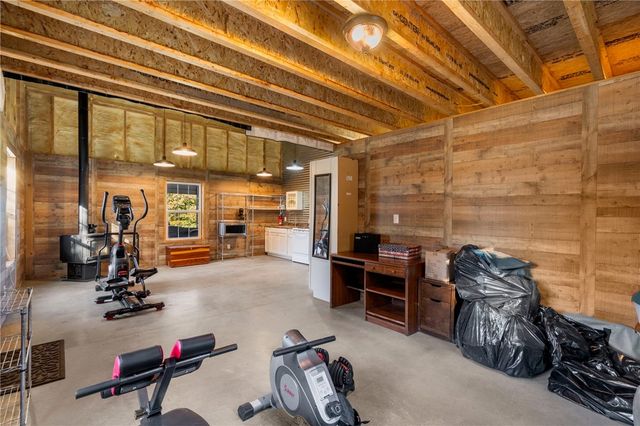 595 S Oakwood Trail, Noel, MO 64854