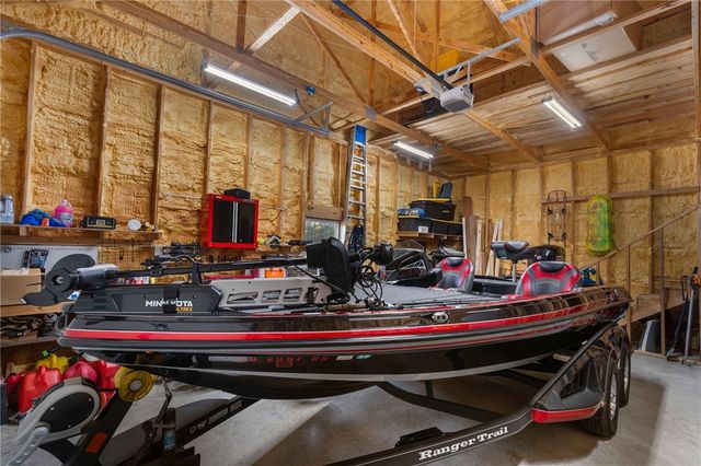 595 S Oakwood Trail, Noel, MO 64854