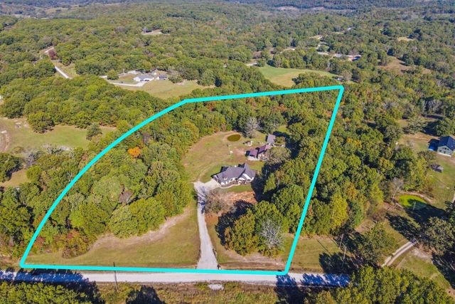 595 S Oakwood Trail, Noel, MO 64854