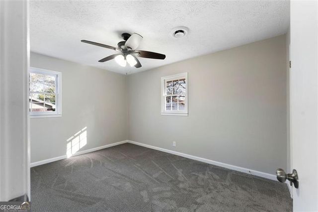 47 Chickasaw Trail, Cartersville, GA 30120