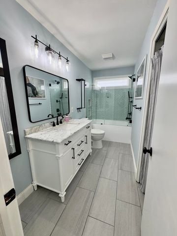 15577 Pine Street, Grand Haven, MI 49417