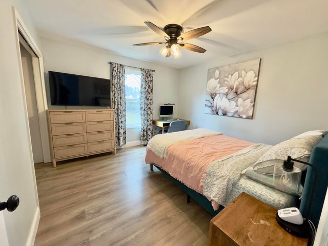 15577 Pine Street, Grand Haven, MI 49417