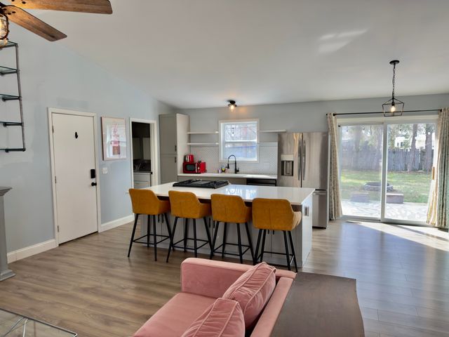 15577 Pine Street, Grand Haven, MI 49417