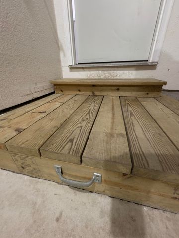 15577 Pine Street, Grand Haven, MI 49417