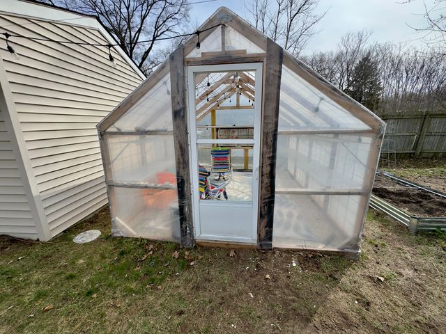 15577 Pine Street, Grand Haven, MI 49417