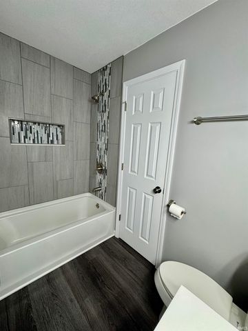 1539 S Ridgeview Road, Logansport, IN 46947