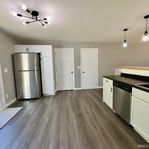 1539 S Ridgeview Road, Logansport, IN 46947