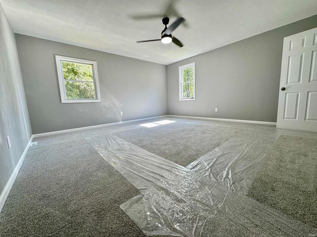 1539 S Ridgeview Road, Logansport, IN 46947