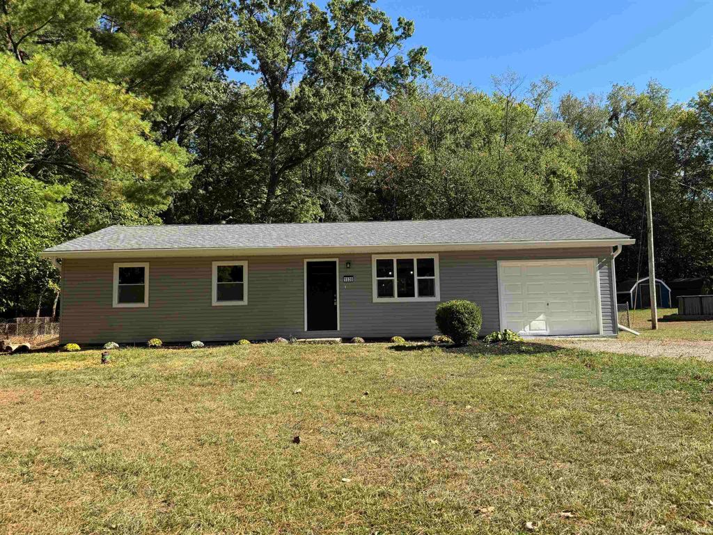 1539 S Ridgeview Road, Logansport, IN 46947
