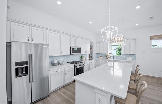 8319 SW 58TH LOOP, Ocala, FL 34481