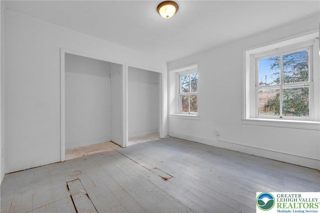 4828 Huckleberry Road, South Whitehall Twp, PA 18069