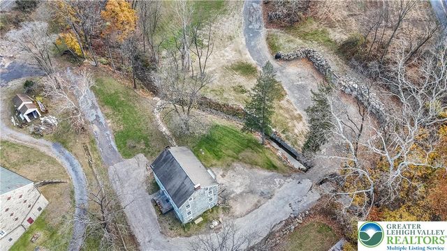 4828 Huckleberry Road, South Whitehall Twp, PA 18069