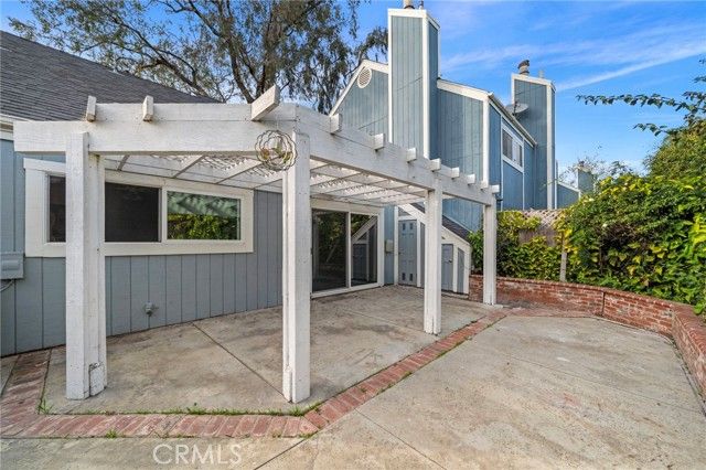 1025 Sea Breeze 11, Costa Mesa, CA 92627