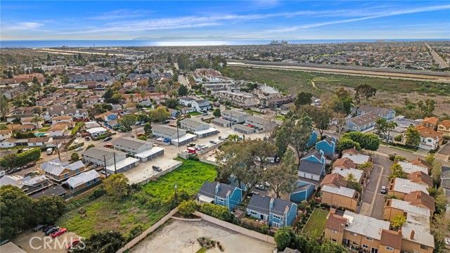 1025 Sea Breeze 11, Costa Mesa, CA 92627