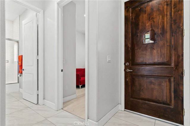 6920 Valmont 5, Tujunga, CA 91042