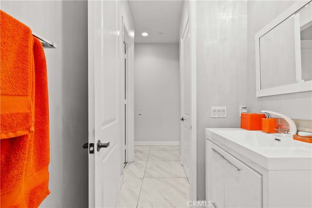 6920 Valmont 5, Tujunga, CA 91042