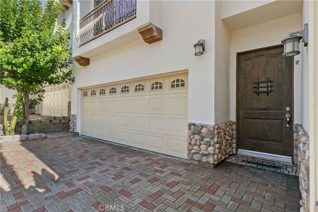 6920 Valmont 5, Tujunga, CA 91042
