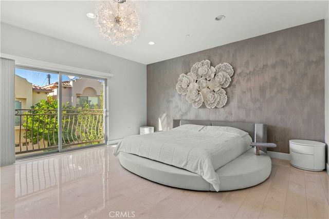 6920 Valmont 5, Tujunga, CA 91042