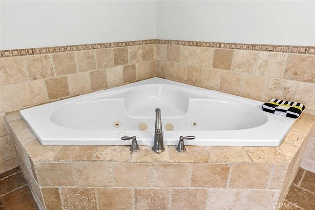 6920 Valmont 5, Tujunga, CA 91042