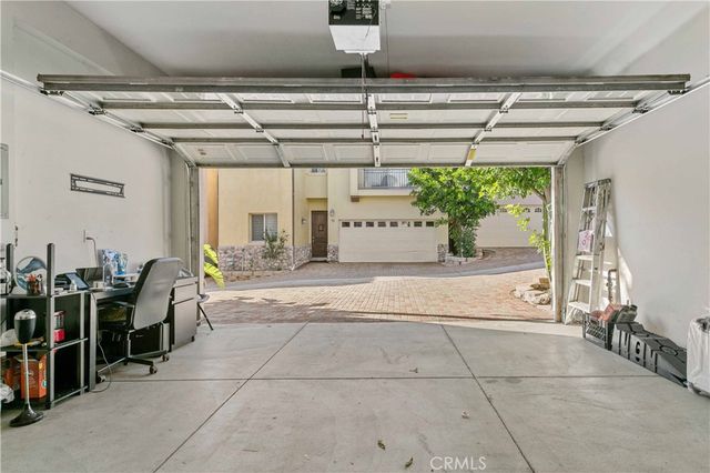 6920 Valmont 5, Tujunga, CA 91042