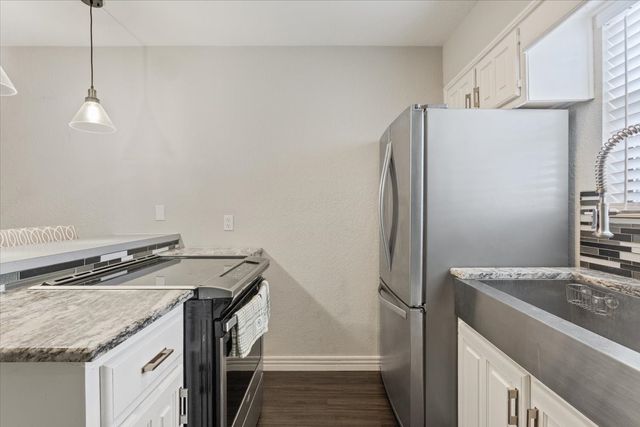 1368 S 12th Street, Waco, TX 76706