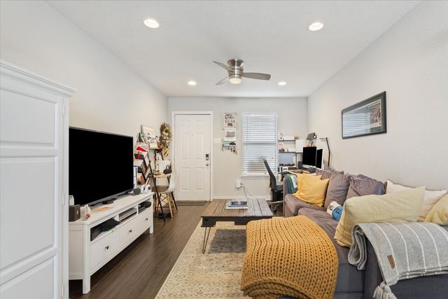 1368 S 12th Street, Waco, TX 76706