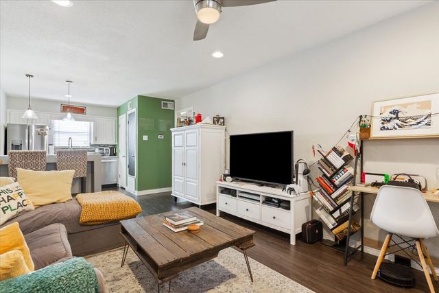 1368 S 12th Street, Waco, TX 76706