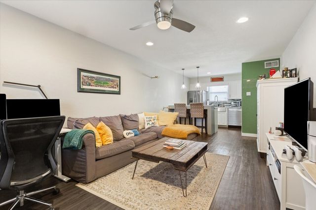 1368 S 12th Street, Waco, TX 76706