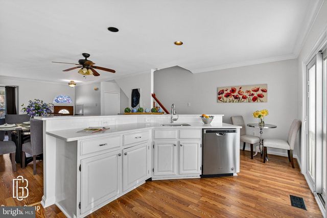 41 SCARLET SAGE CT, Burtonsville, MD 20866