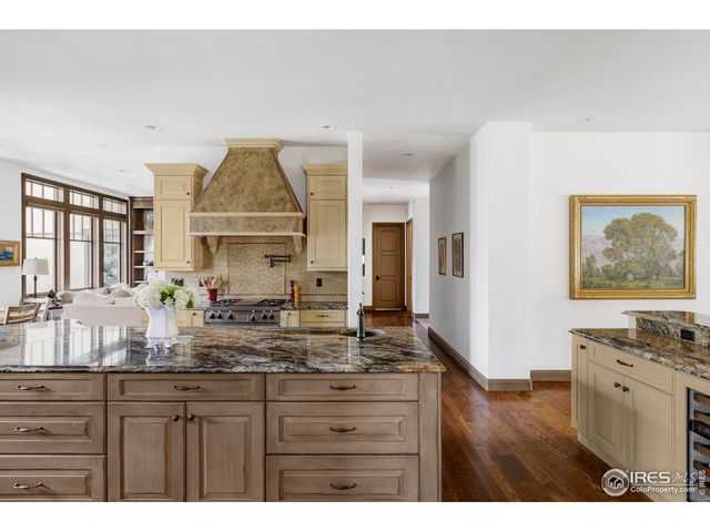 1285 Meadow Pl, Boulder, CO 80304