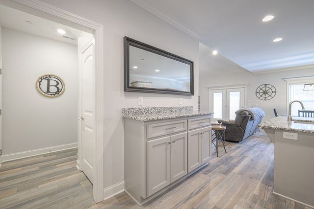 1217 White Rock Rd, Murfreesboro, TN 37129