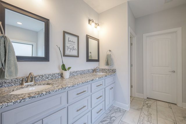 1217 White Rock Rd, Murfreesboro, TN 37129