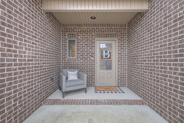 1217 White Rock Rd, Murfreesboro, TN 37129