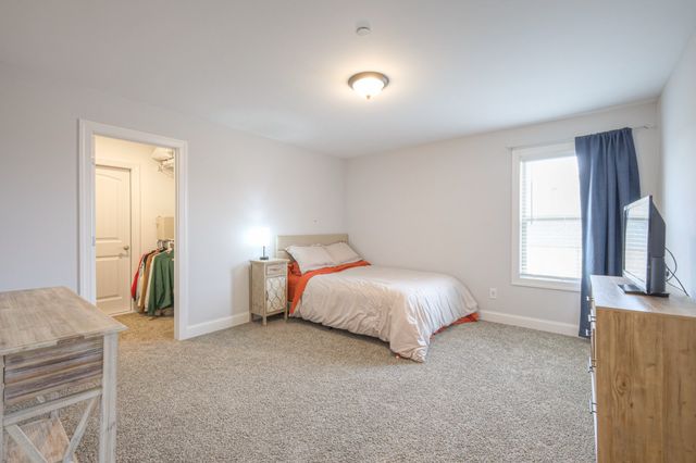 1217 White Rock Rd, Murfreesboro, TN 37129