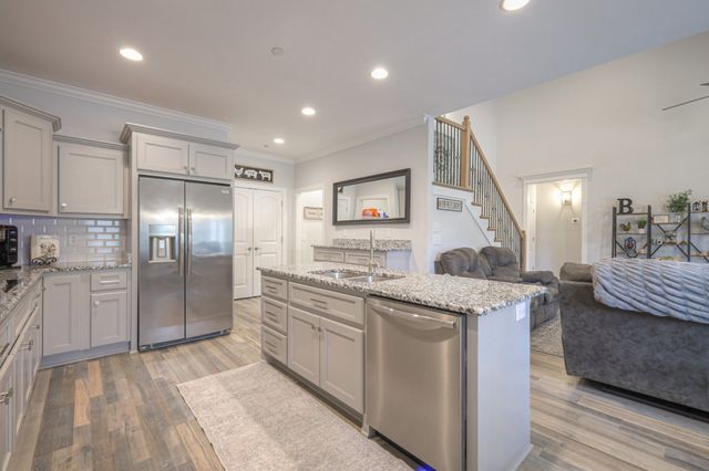 1217 White Rock Rd, Murfreesboro, TN 37129