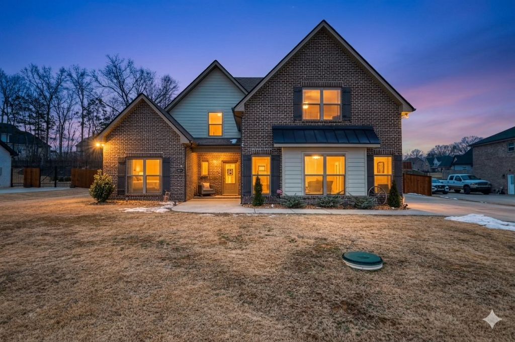 1217 White Rock Rd, Murfreesboro, TN 37129