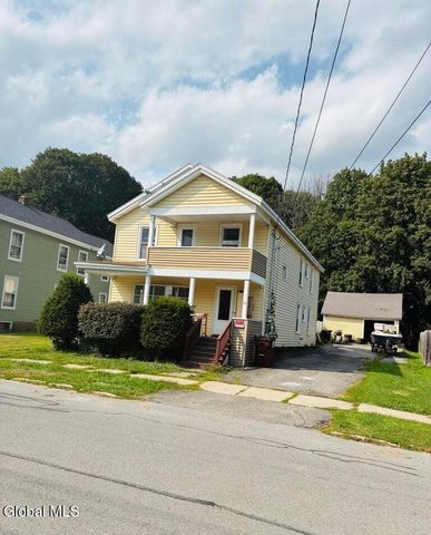 99 6th Avenue, Gloversville, NY 12078