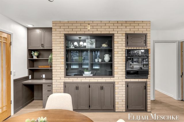 296 Henry Street, Coopersville City, MI 49404