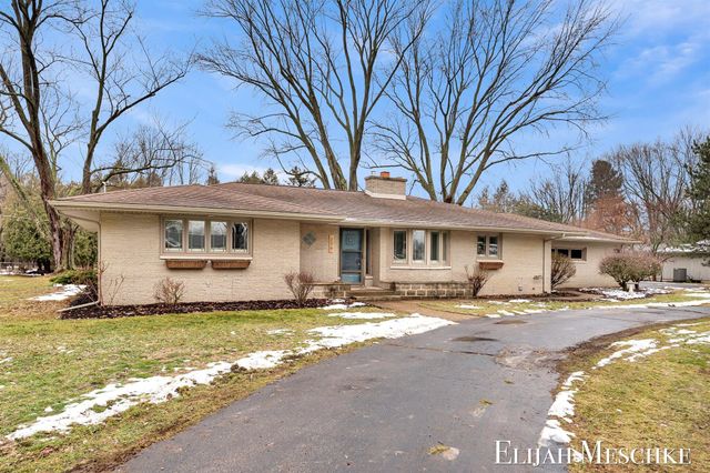 296 Henry Street, Coopersville City, MI 49404