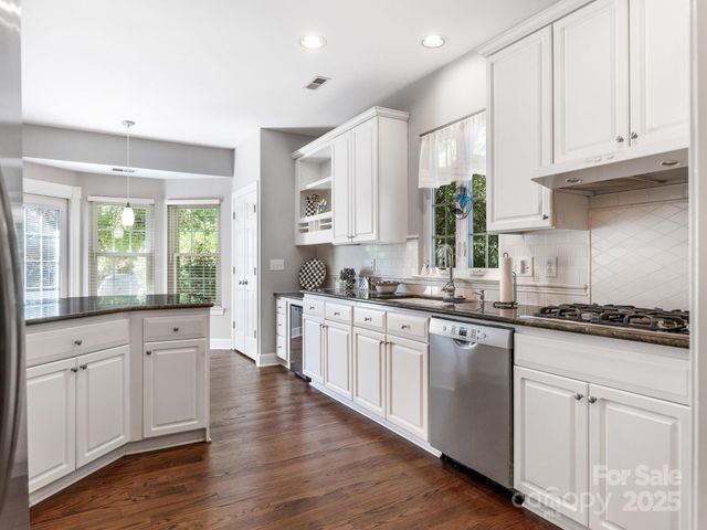 6202 Caslon Court, Charlotte, NC 28270